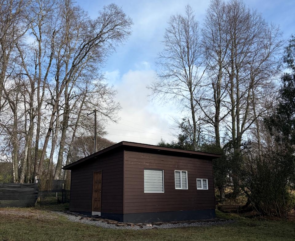 Parcela con cabaña + quincho a 14 km de Villarrica 1